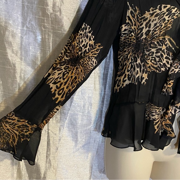 Violet & Claire SZ P/M GUC, button down, ruffle sleeve and front, peplum - Picture 3 of 8